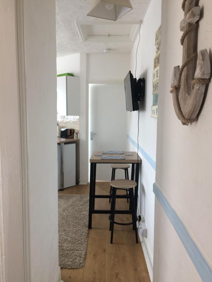 Lovely Little Flat By The Sea In Cleethorpes Exterior photo